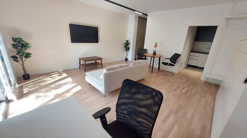 Aviatiei, studio 44mp, bloc tip boutique, la 800m metrou Aurel Vlaicu