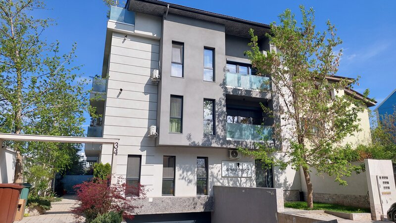 Aviatiei, studio 44mp, bloc tip boutique, la 800m metrou Aurel Vlaicu